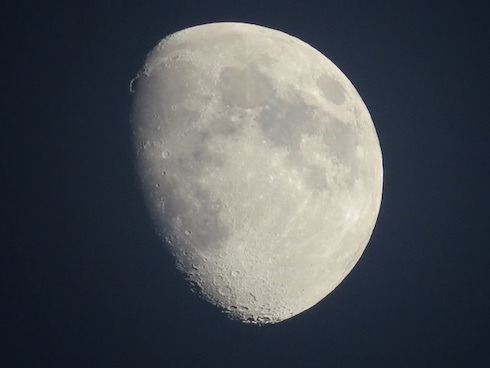 Mond im Zentrum astrologischer Analysen